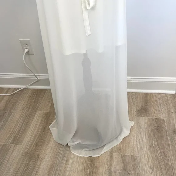 Show Me Your Mumu White Sophia Wrap Dress Size Medium New - Picture 12 of 16